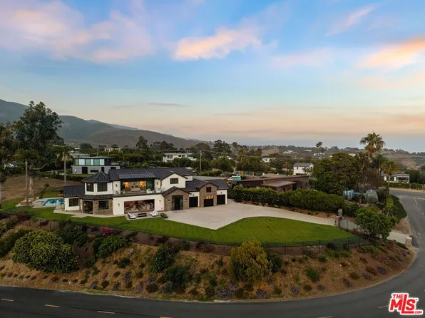 29623 Harvester Rd, Malibu, CA 90265