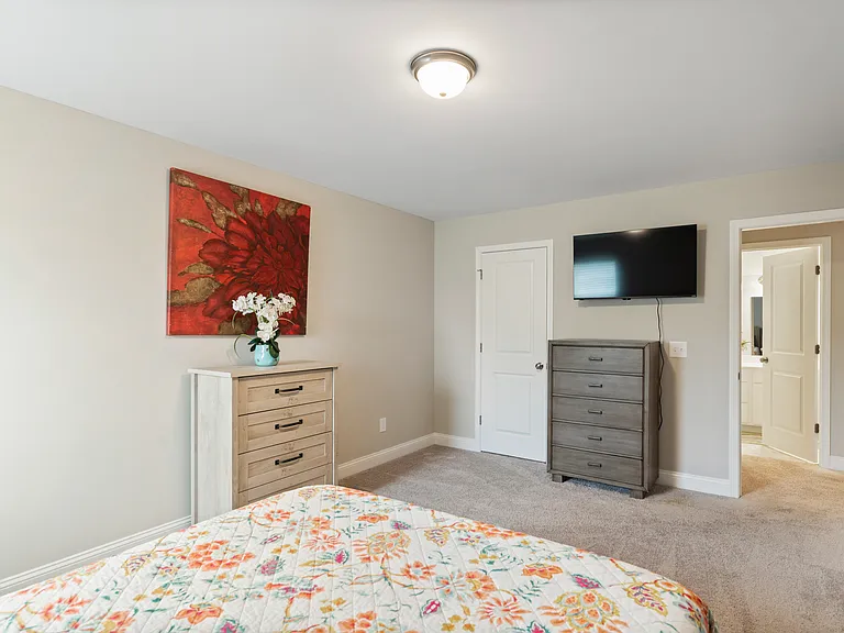 124 Bridge Point Cir — Photo 35
