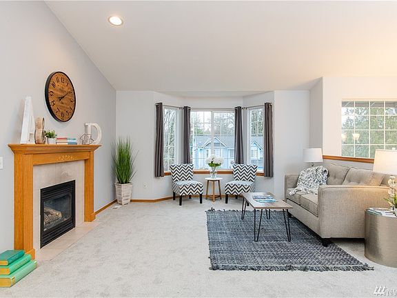 2nd image of 9224 34th Pl NE