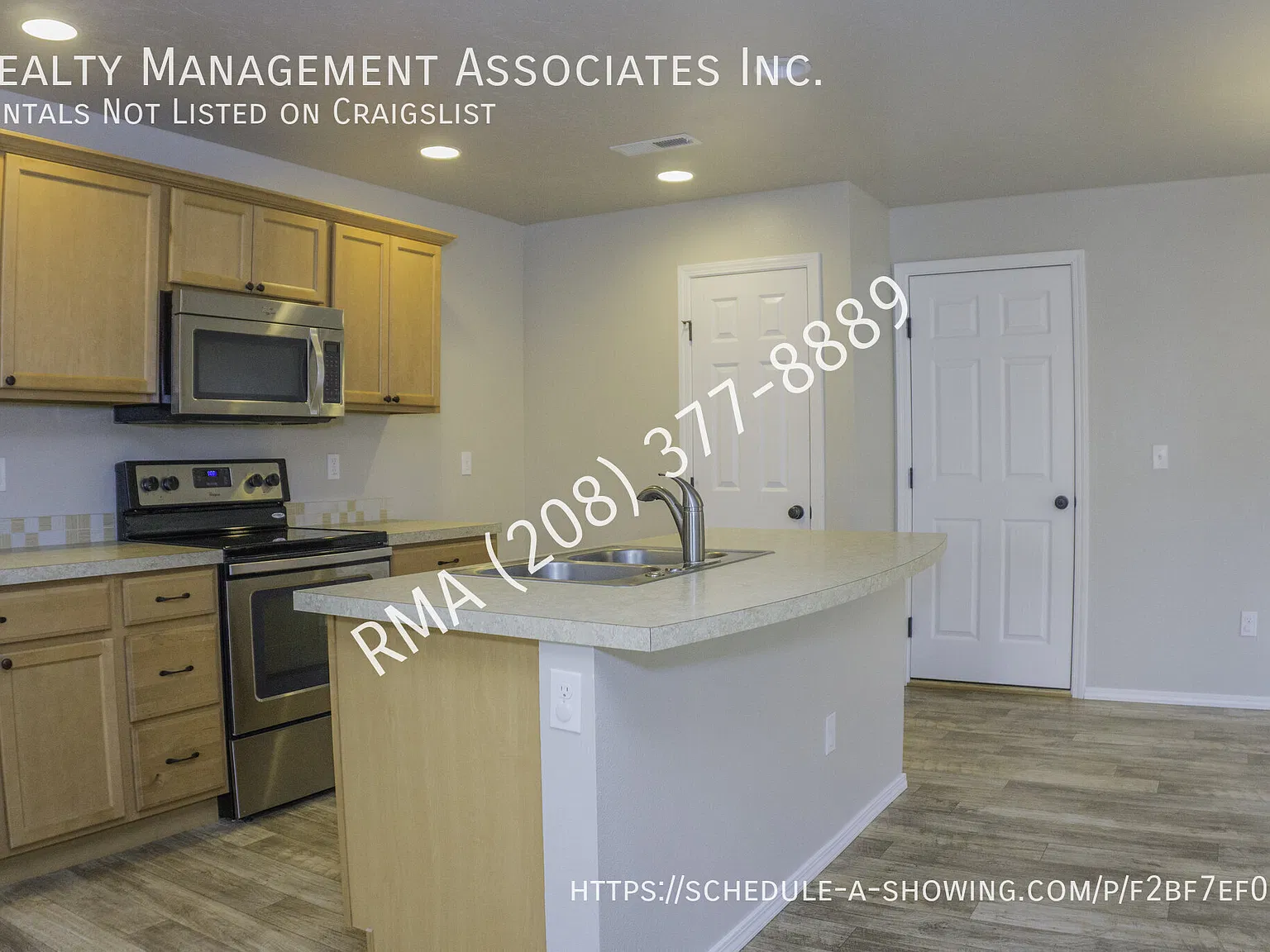 Cute 3 Bedroom Home Located in North Meridian — Photo 4
