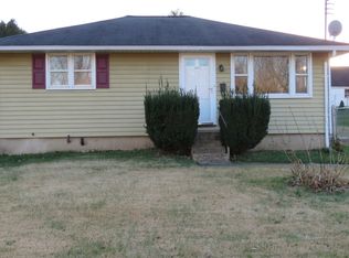 1042 Stanley St, Phillipsburg, NJ 08865