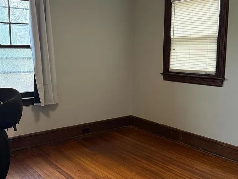 25 Mountain Ave — Photo 17