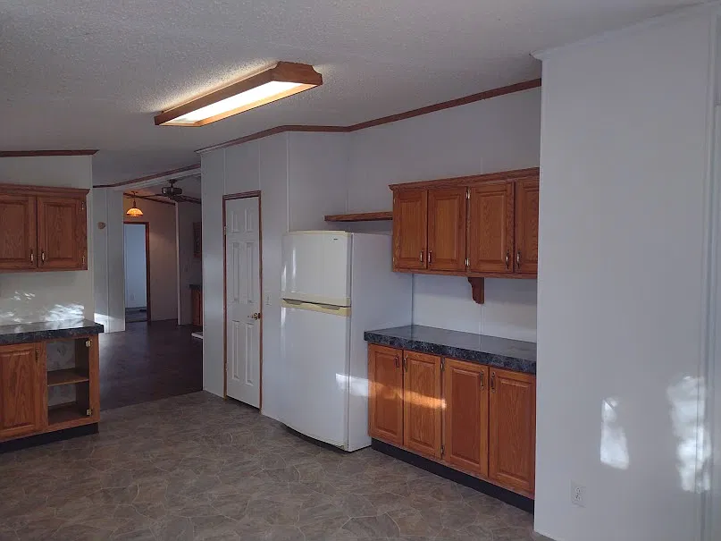 3 bed, 1285 sqft, $1,500 — Photo 4