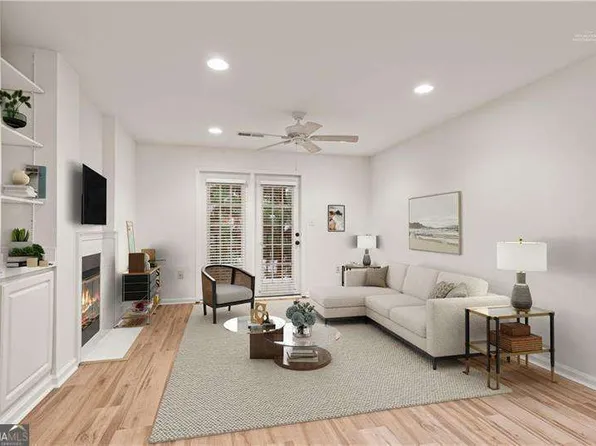 3655 Habersham Rd NE APT 120, Atlanta, GA 30305