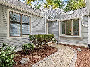 54 Pickwick Way #54, Wayland, MA 01778