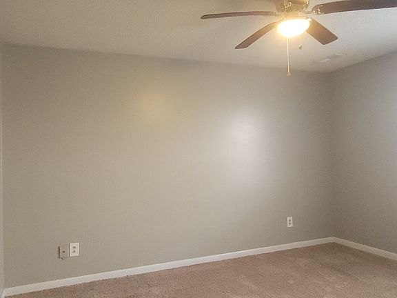 4th image of 4423 Bonnell Dr NW APT A