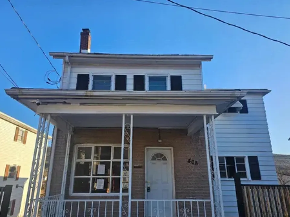 408 Julian St