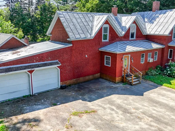 69 McLellan Street, Skowhegan, ME 04976