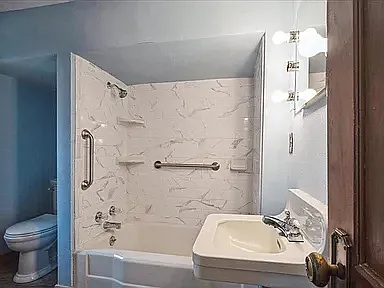 525 Oakland Ave — Photo 8