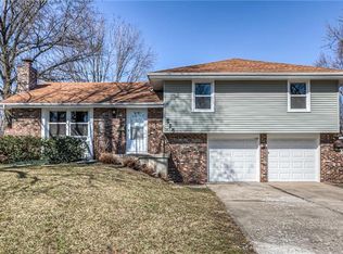 518 Hargis Ln, Belton, MO 64012