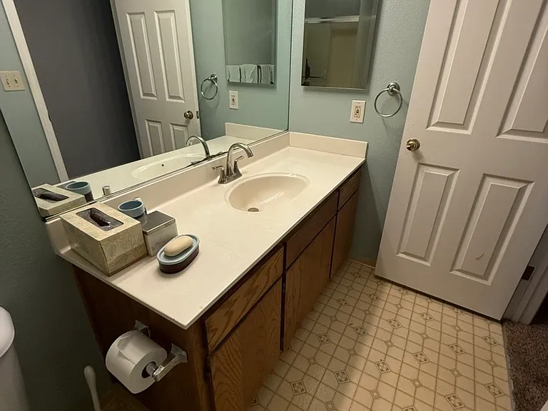 1644 San Vicente Ave — Photo 7