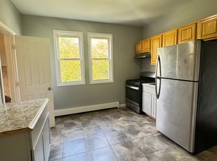 18 Ely St FLOOR 2, Staten Island, NY 10301