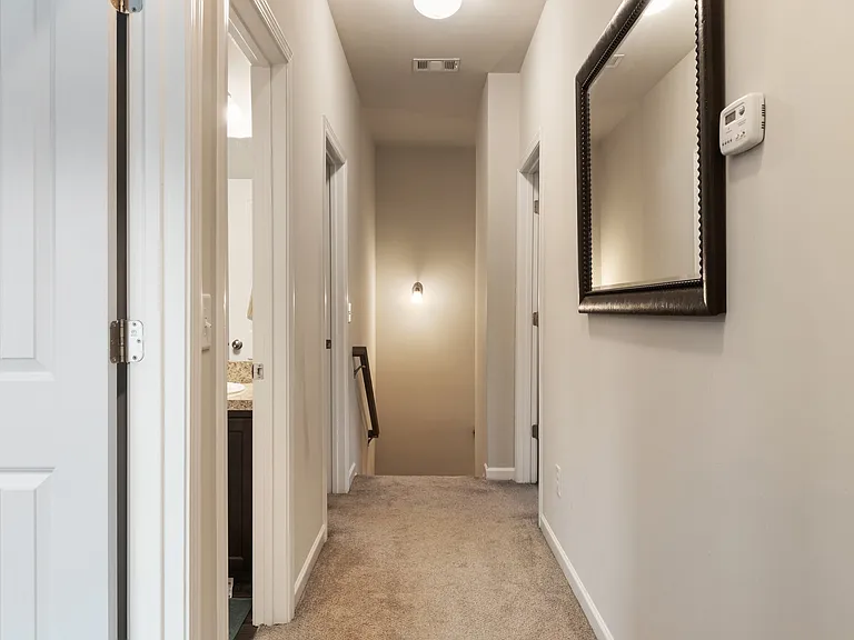 1289 Towne Square Ct — Photo 25