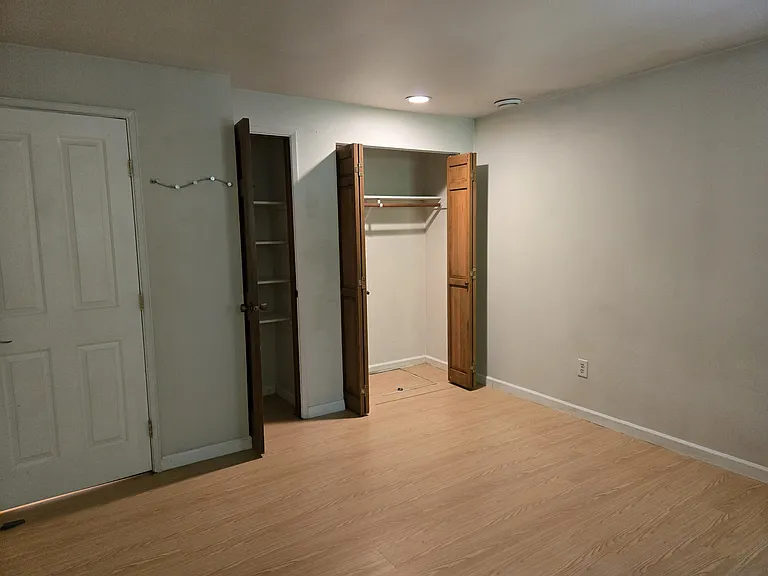 13835 NE 44th Pl #GUEST HOME — Photo 12