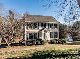 105 Springwater Ct, Cary, NC 27513