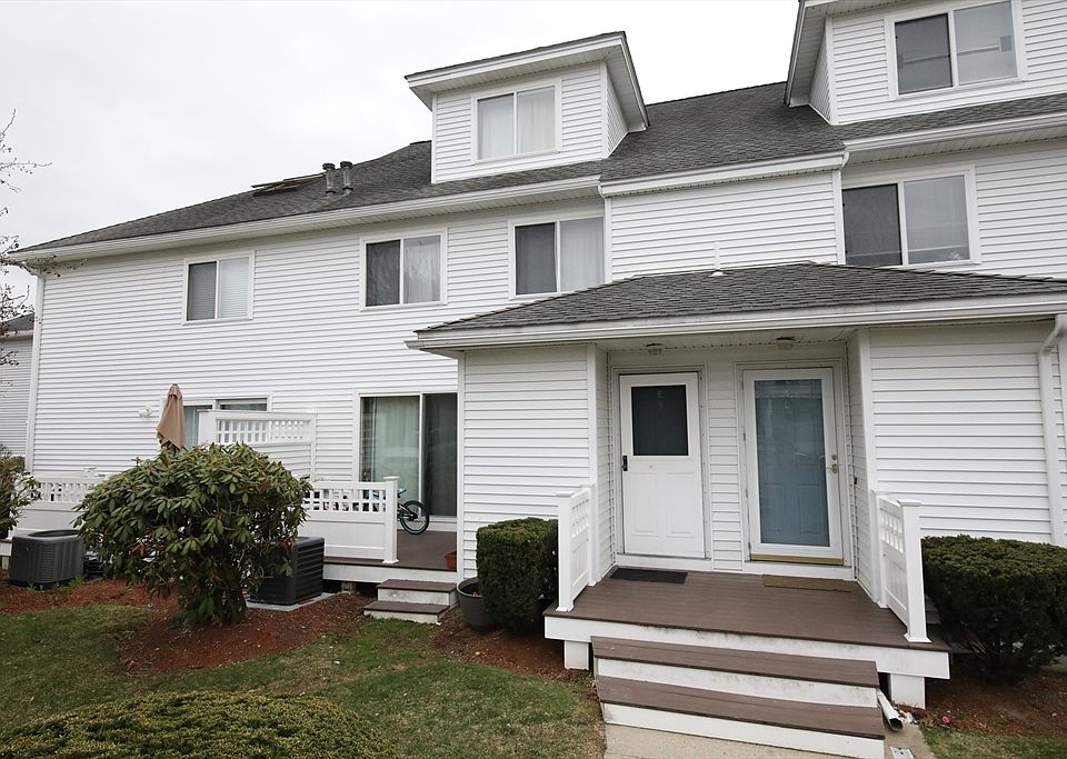 1st image of 360 Littleton Rd Unit E5