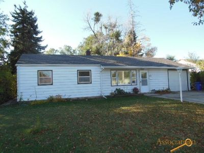813 E Tallent St, Rapid City, SD, 57701