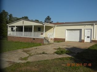 2032 E Georgia Rd, Woodruff, SC 29388