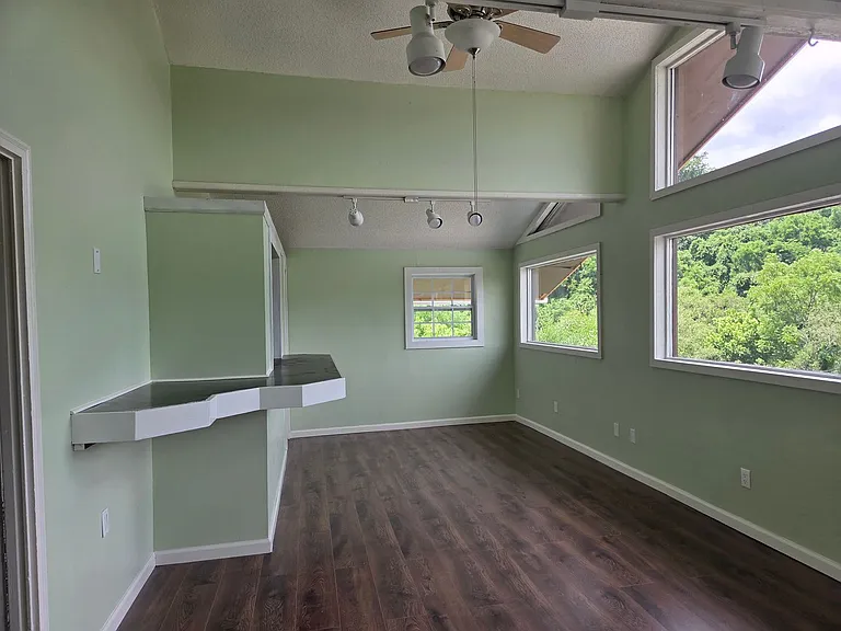 179 Gilmer St #5 — Photo 5