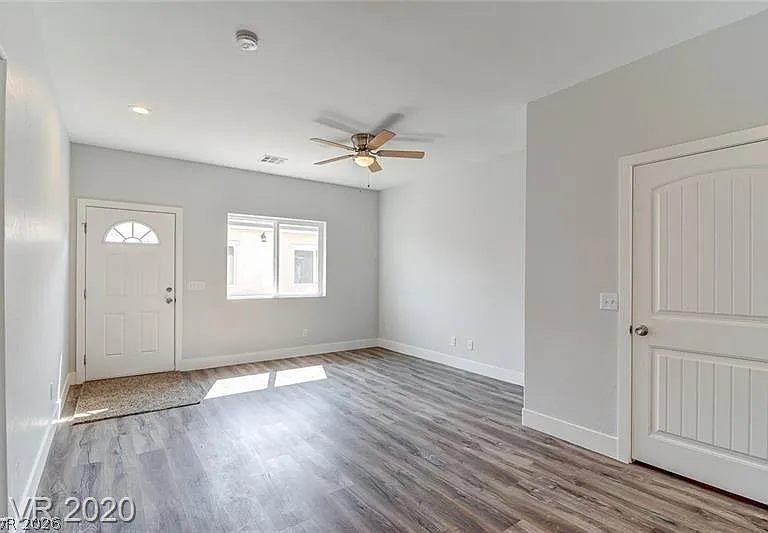 1420 Ogallala St #1 — Photo 4