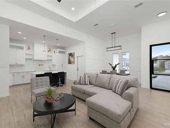 4th image of 10924 N Baylie Bear Dr