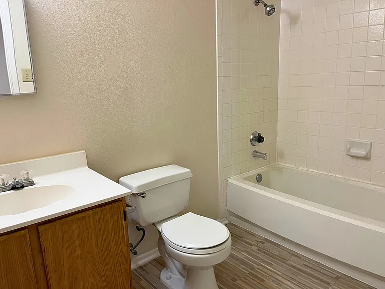 6439 Beech Trl — Photo 9