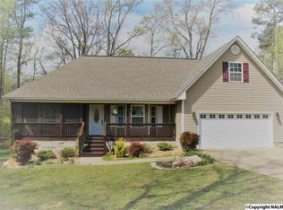 328 Poplar Dr, Rainsville, AL 35986