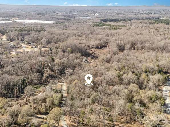 3010 Overbrook Ter, Charlotte, NC 28214