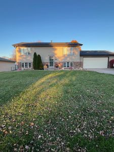 916 Richmond Ave, Hastings, NE, 68901