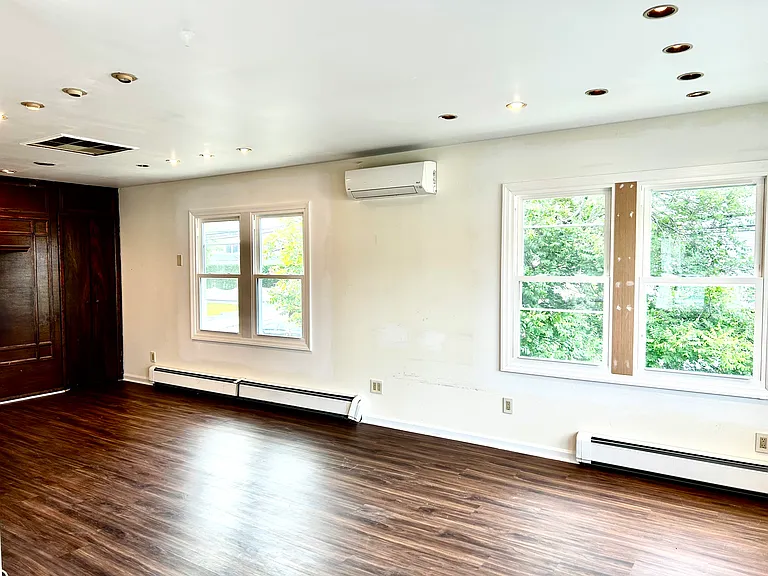 105 Ohio Ave #UPPER — Photo 10
