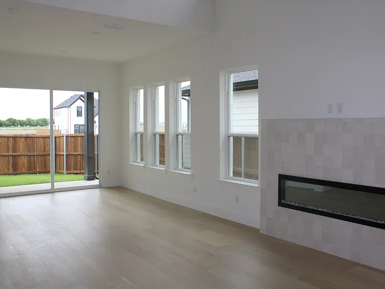 7041 Confetti Ln — Photo 2