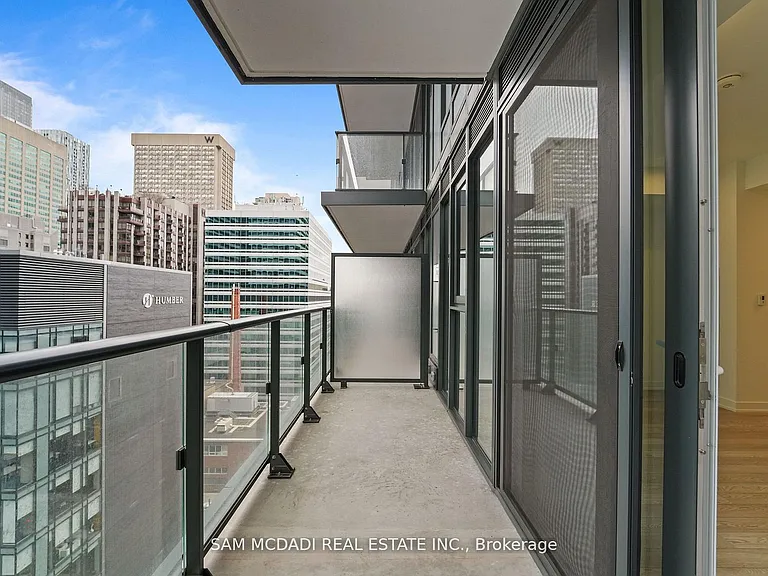 634 Church St #1011 — Photo 17