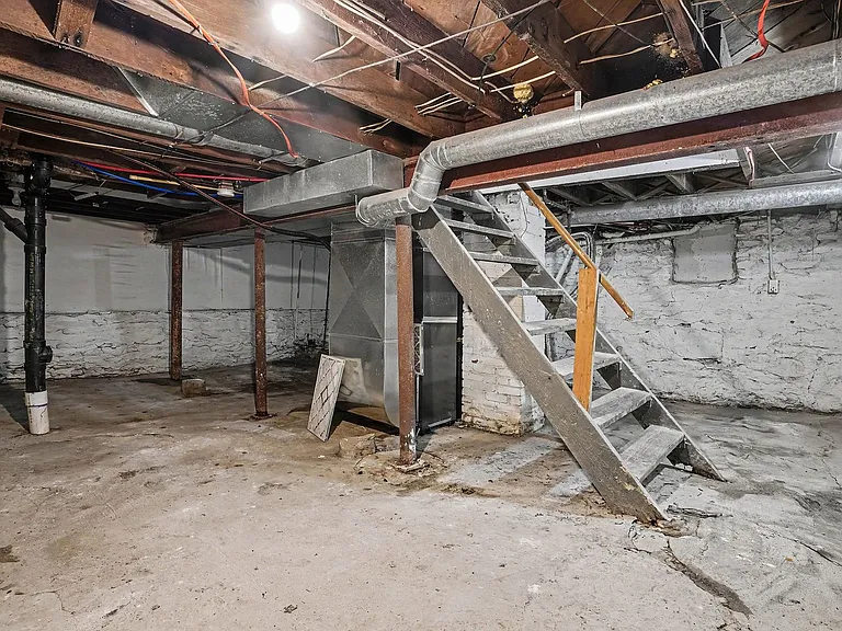 5013 S Benton Ave — Photo 11