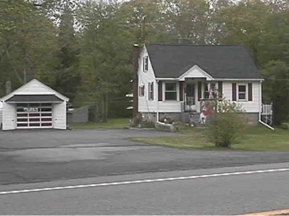 105 Winthrop St, Rehoboth, MA 02769