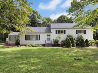 10 Brooklawn Dr, Westport, CT 06880