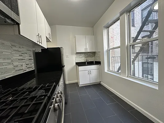 Rented by Oxford Property Group | media 4