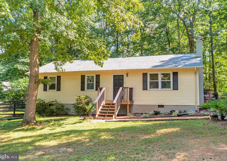 1st image of 12733 Hunters Grove Ct