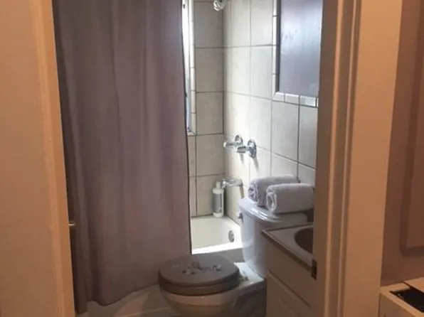 4266 Melrose Ave APT 23, Los Angeles, CA 90029