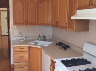 55 Newel St #2L, Brooklyn, NY 11222