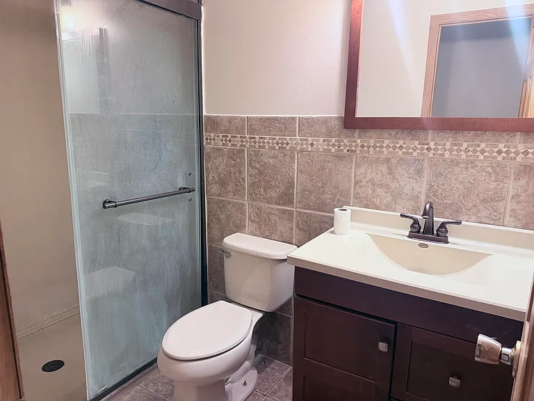 1414 Willow Ave — Photo 7