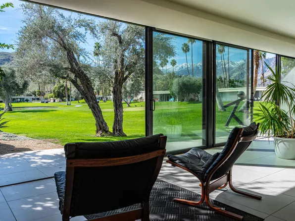 199 Desert Lakes Dr, Palm Springs, CA 92264