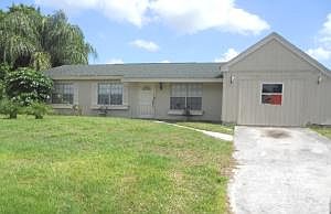 1st image of 310 SE Dalva Ave