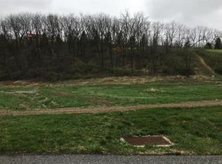 4910 Mulberry St, Coplay, PA 18037