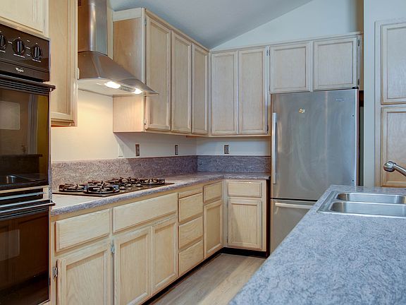 5th image of 2785 Brock Ct