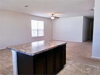 9185 Blackstone Dr — Photo 5
