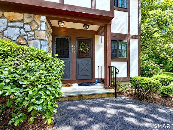2nd image of 401 Swanson Crescent #401