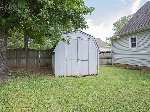 4th image of 2338 Briar Bend Dr