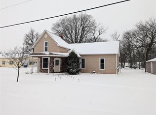 521 Charles Ave, Greenville, IL 62246