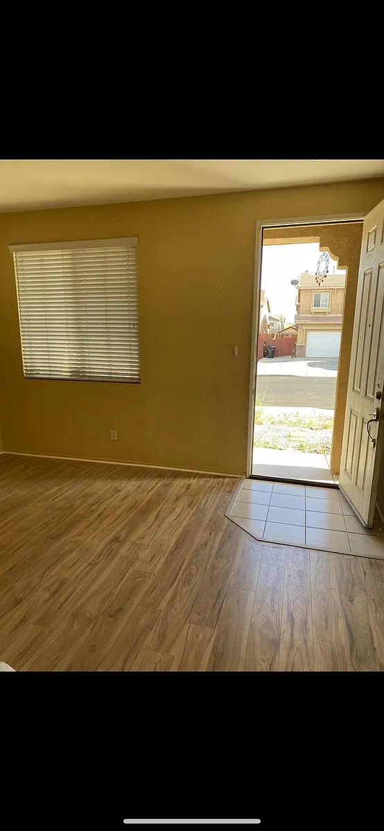 Building Photo - 13732 Starshine Dr