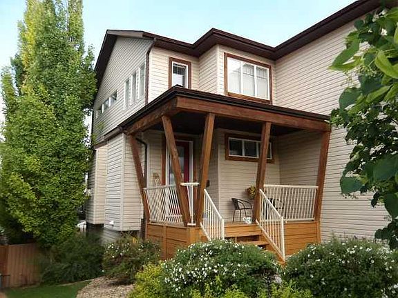 2nd image of 20 E Ingle Close